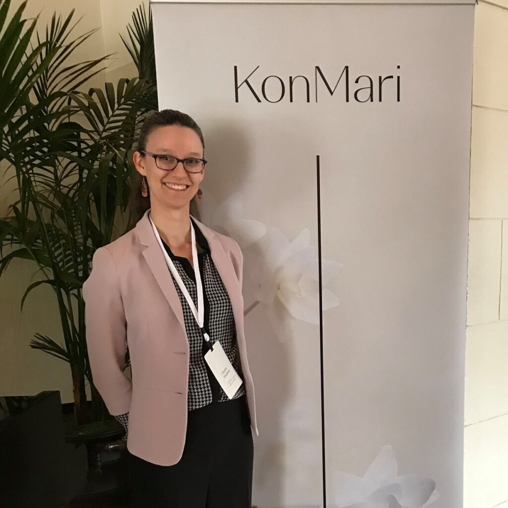 Chantal Miedema in front of "KonMari" banner.